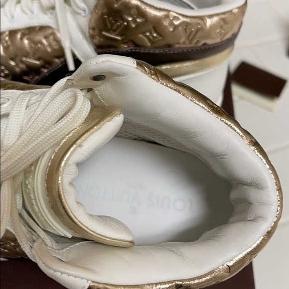 LOUIS VUITTON PARIS Sydney Sneaker Boot - Picture 4 of 10